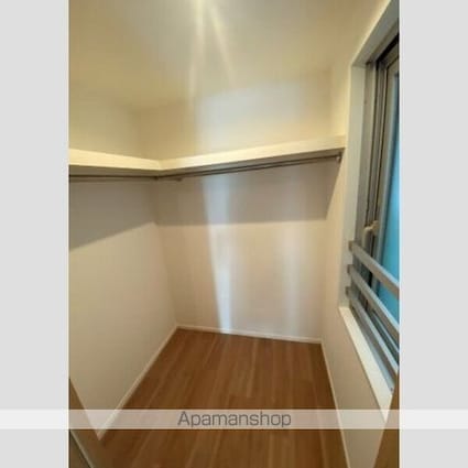 プラウドフラット鶴見Ⅰ[2LDK/56.07m2]の収納