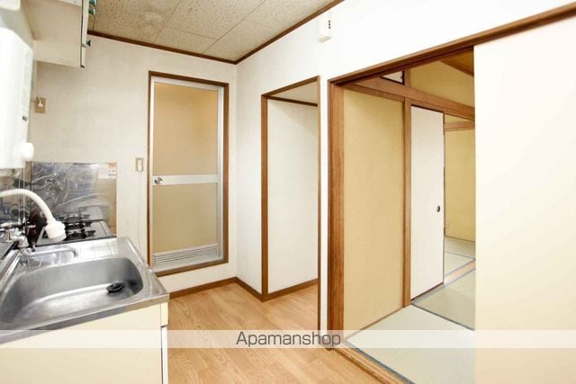 鶴ヶ岡コーポの内装写真