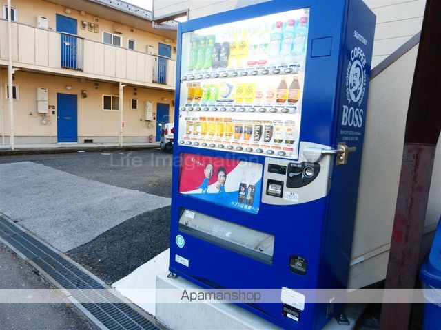 リバーサイドビラIIの玄関写真