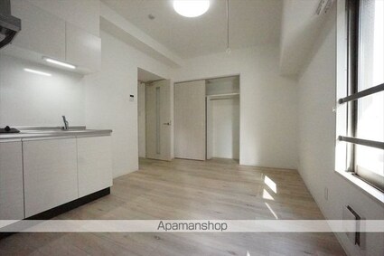 ＰＬＡＴＺ　ＴＡＣＨＩＢＡＮＡ（プラッツタチバナ）[1R/27.3m2]のリビング・居間