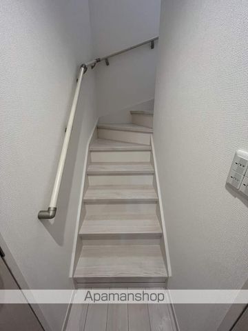メニーズコート西宮の沢タウンD棟の内装写真