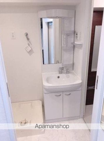 リヴシティ横濱生麦の内装写真
