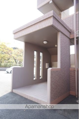 ラパノスの玄関写真