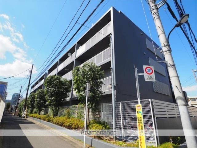 レジディア北新宿の外観写真
