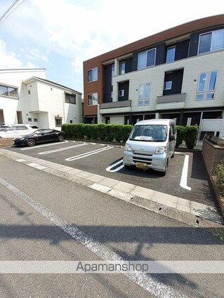 ベル　フィオーレ[1LDK/41.3m2]の駐車場