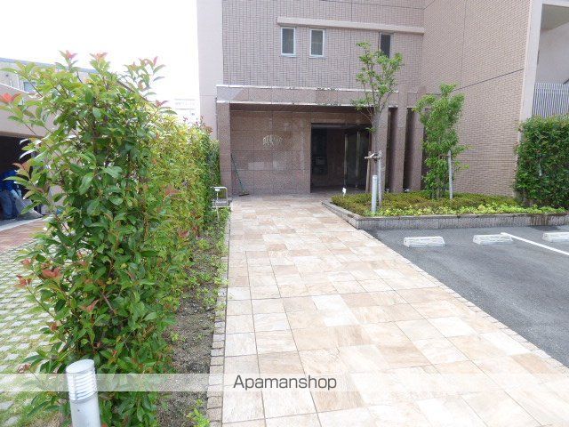 エレメンタリープレイスの外観写真
