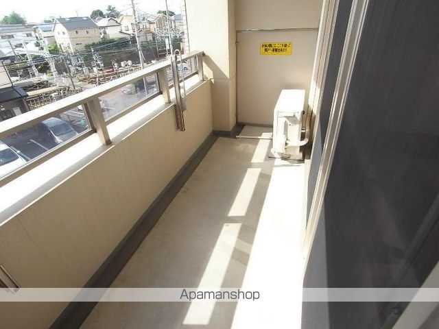 ハイブリッジソシア3の内装写真