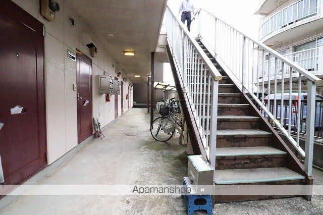 アピタシオン宙の玄関写真