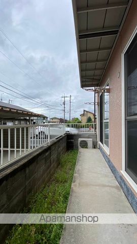 雨あがりの虹 A棟の内装写真