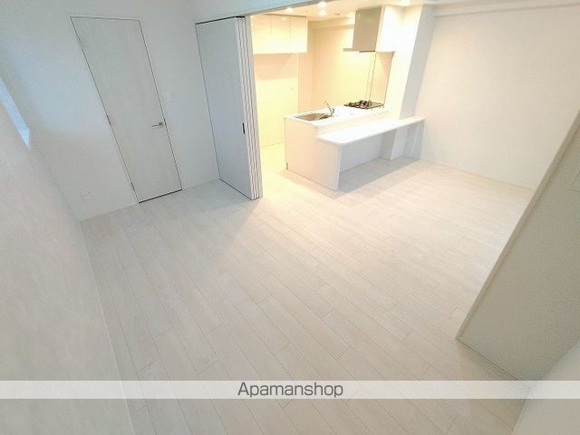 スプランディッド大阪EASTの内装写真