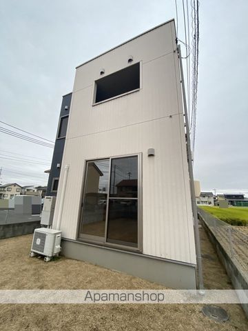 ブルーノクターンA棟の外観写真