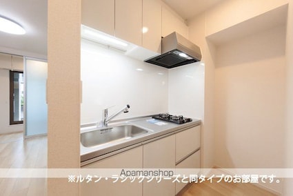 ベルシオン東古松[1R/29.4m2]のキッチン