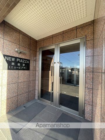 NEW PIAZZA西桔梗の玄関写真