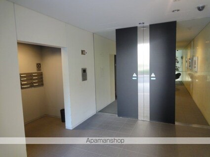 ＶＩＡ定禅寺[1LDK/65.53m2]の共用部4