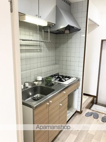 ニューエクセル三宅 Fの内装写真