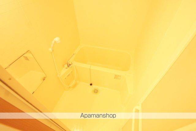 アンプルール クラージュコリーヌシャンIIの内装写真