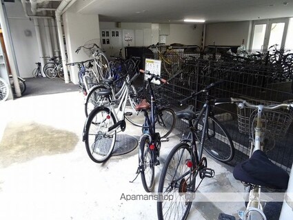 Ｌａ　Ｄｏｕｃｅｕｒ榴ヶ岡[1R/36.63m2]の共用部5