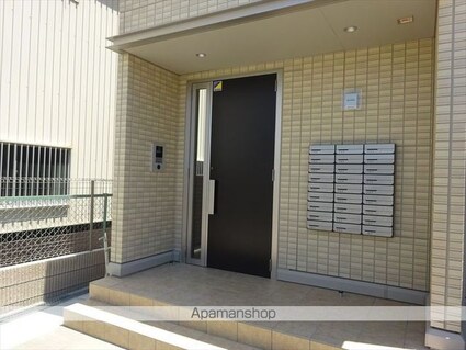 サンライズ湊Ⅱ[1LDK/33.39m2]のエントランス