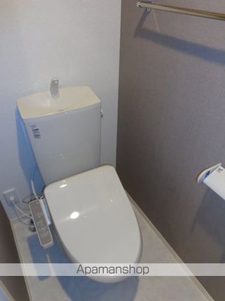 キャルル　Ｂ棟[1LDK/40.04m2]のトイレ