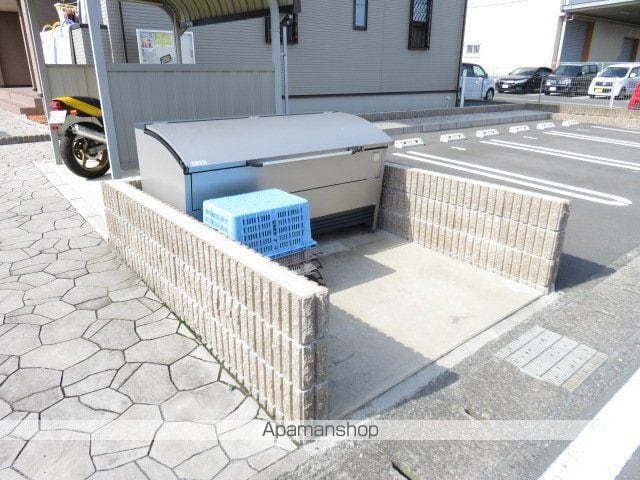 モンファミーユIIの外観写真