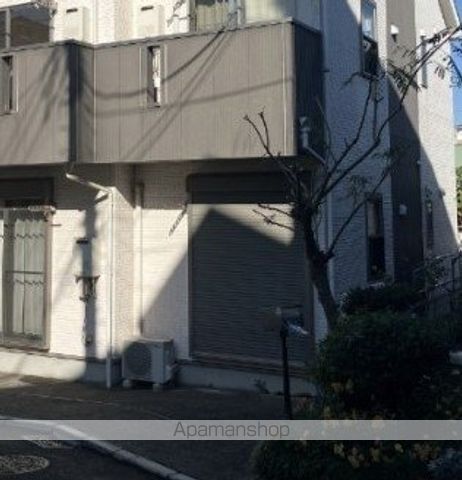 エクセレント三春台の玄関写真