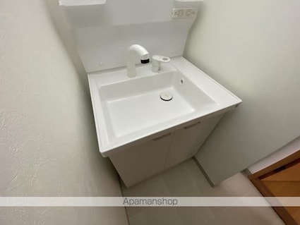 ハイクレスト高松[2LDK/56.7m2]の洗面所