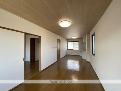 ファミール河野Ａ・Ｂ・Ｃ棟[2LDK/57.85m2]の内装2