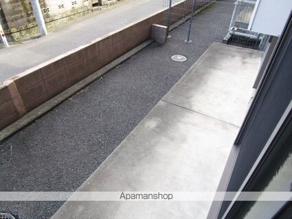 ヴィクトワール・コート[2LDK/63.37m2]のバルコニー