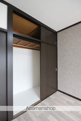 エヴァーグリーンの内装写真