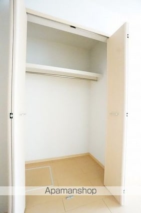 レイクヒルズ名倉Ⅰ[1R/32.9m2]の収納