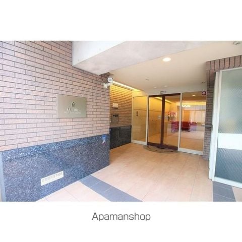 M・Hills西本町の玄関写真