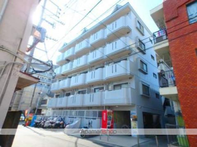 アビターレ新屋敷の玄関写真