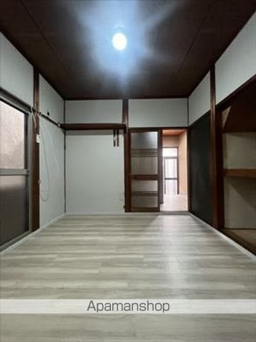 南海電鉄南海本線 和泉大宮駅 徒歩11分 2階建 築51年の内装写真