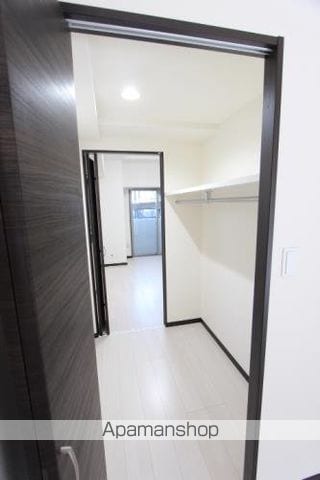 ナウヴィレッジ港の内装写真