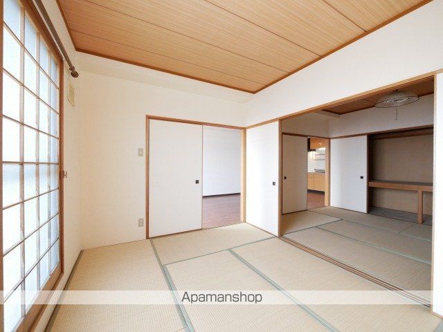 コスモロイヤル東苗穂A棟の内装写真
