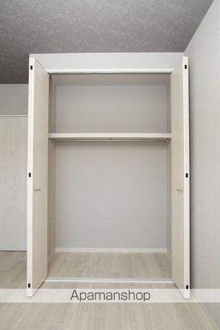レジディア西天満の内装写真