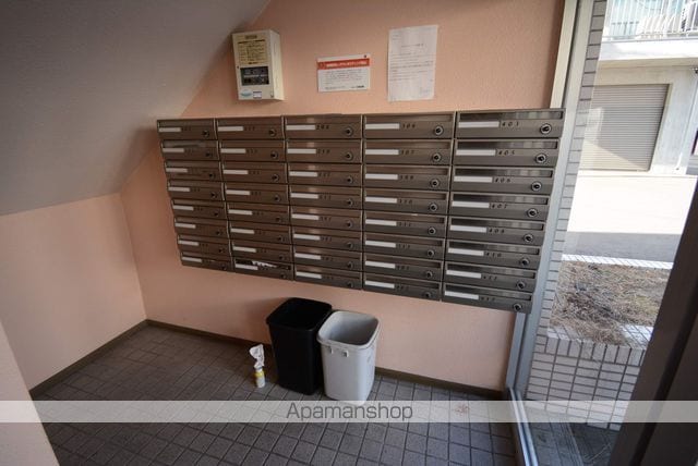 カンパーナ平岸の玄関写真