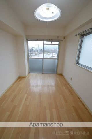 室町ハイツの内装写真