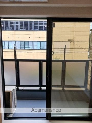 ヌーヴェル ラ ヴィの内装写真
