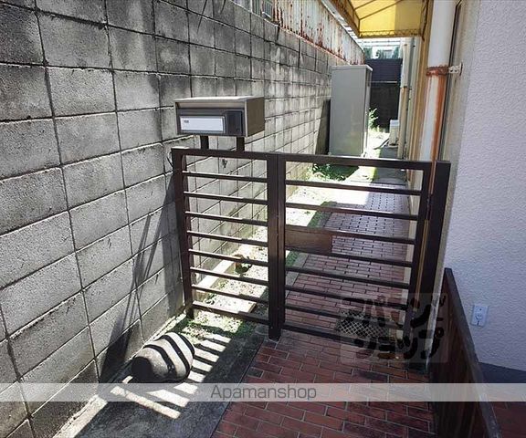 ハウスジョイの玄関写真