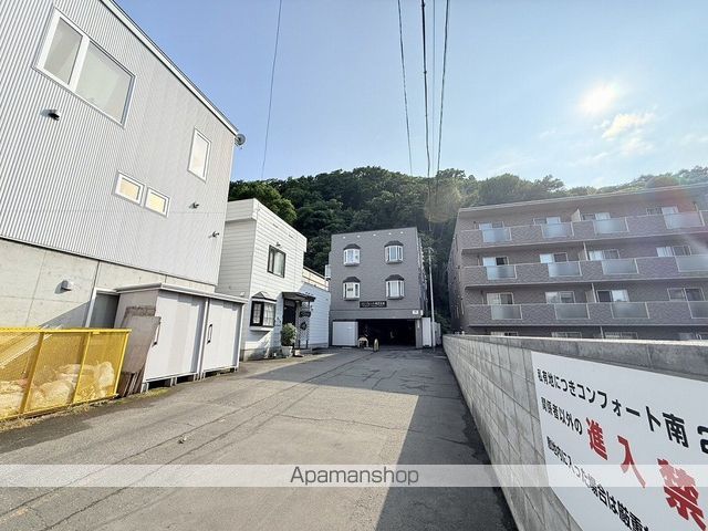 コンフォート南24条の外観写真