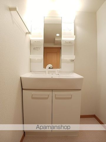 AUTANA アウタナの内装写真