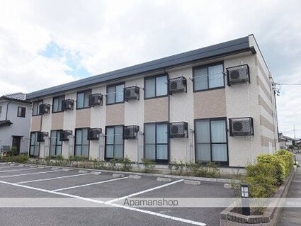 レオパレスパインヒル[1K/23.18m2]の外観2