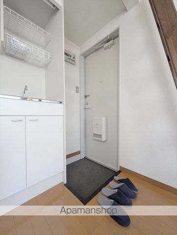ヴィラ鶴新田 弐番館の内装写真