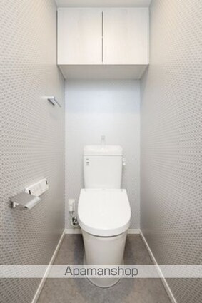 ビエラコート日本橋久松町[1LDK/42.44m2]のトイレ