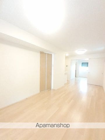 ソラリエ IIの内装写真