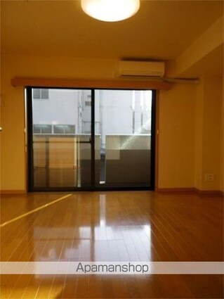 ルーブル豊玉参番館[1K/26.16m2]のリビング・居間