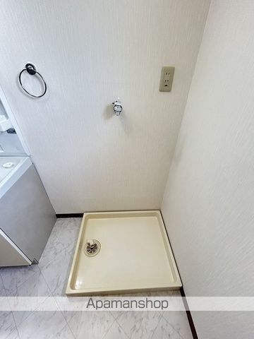 SURPLUSサンアイAの内装写真