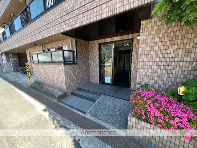 エス・ティマンション旭町の玄関写真
