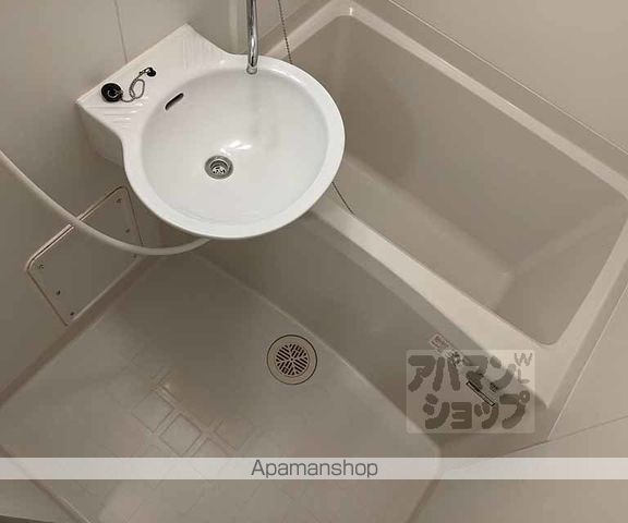 レオパレス西京の内装写真